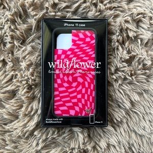 Pink Crazy Checkers Wildflower Case 💕🩷🏁